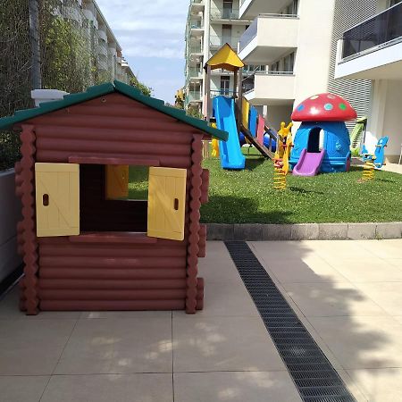 Residence Panorama Apart Hotel Bibione Bagian luar foto