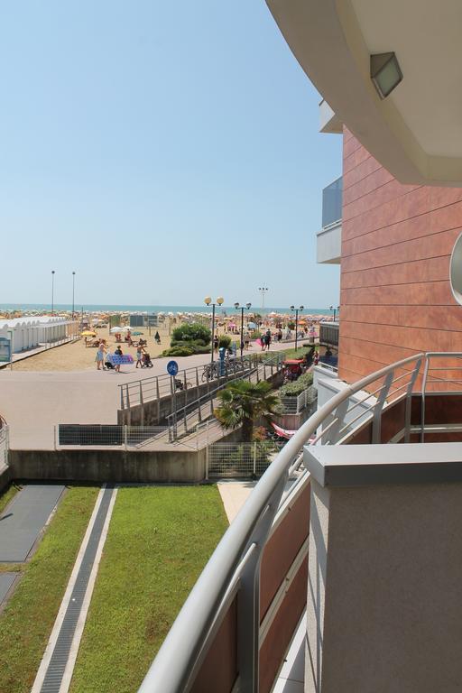 Residence Panorama Apart Hotel Bibione Ruang foto