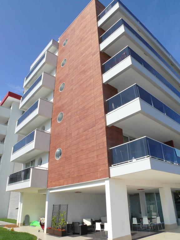 Residence Panorama Apart Hotel Bibione Bagian luar foto